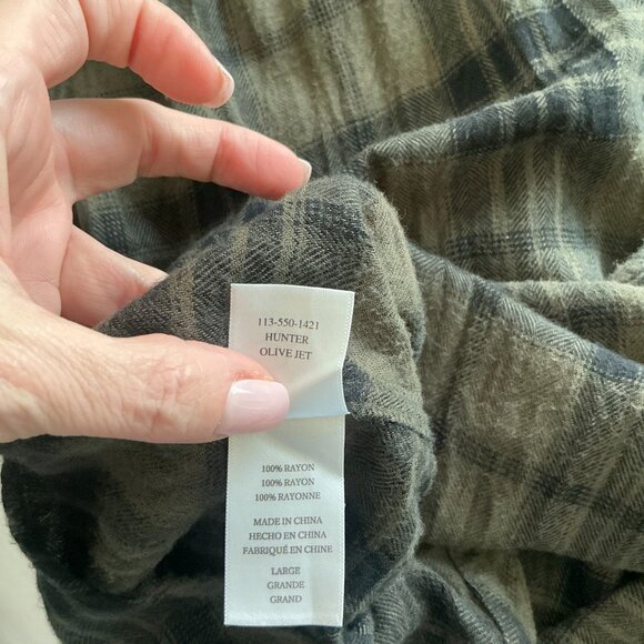 Rails Hunter in Olive Jet button down flannel shirt size Large - Picture 6 of 6